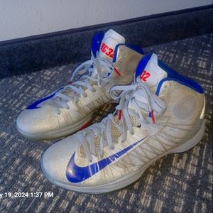 Nike Hyperdunk 2012 BG32 Blake Griffin Size 13 Mens Gray And Blue